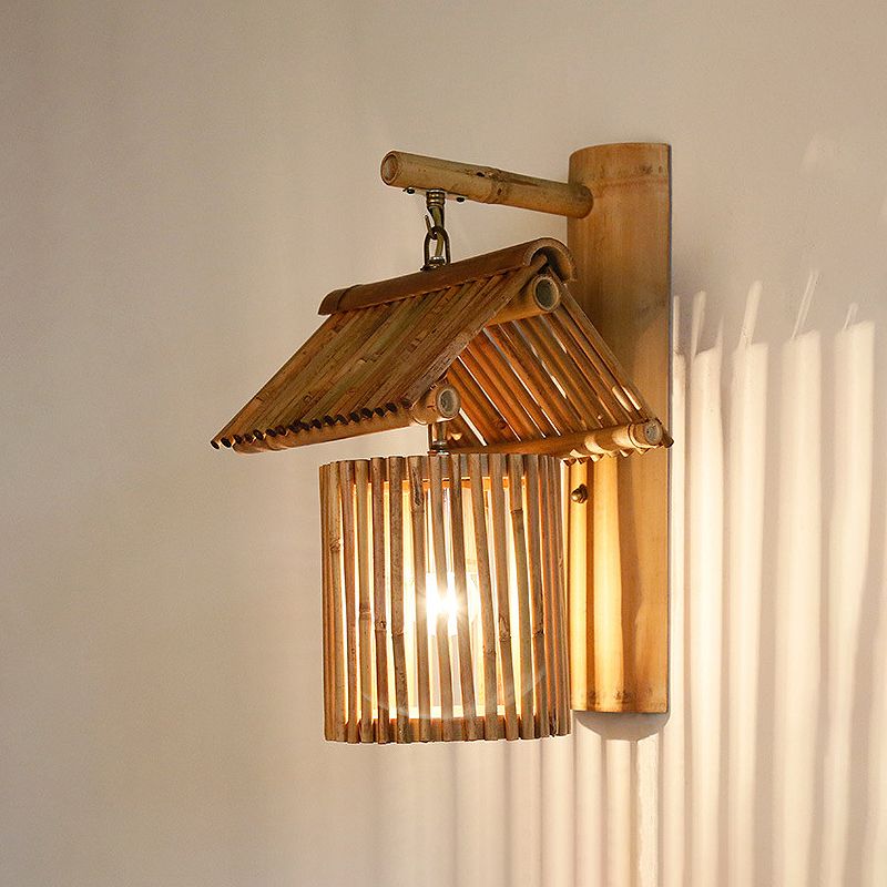 Brown/Wood House Shaped Wall Light Sconce Lodge Stylish 1 Light Bamboo Sconce Lamp for Balcony