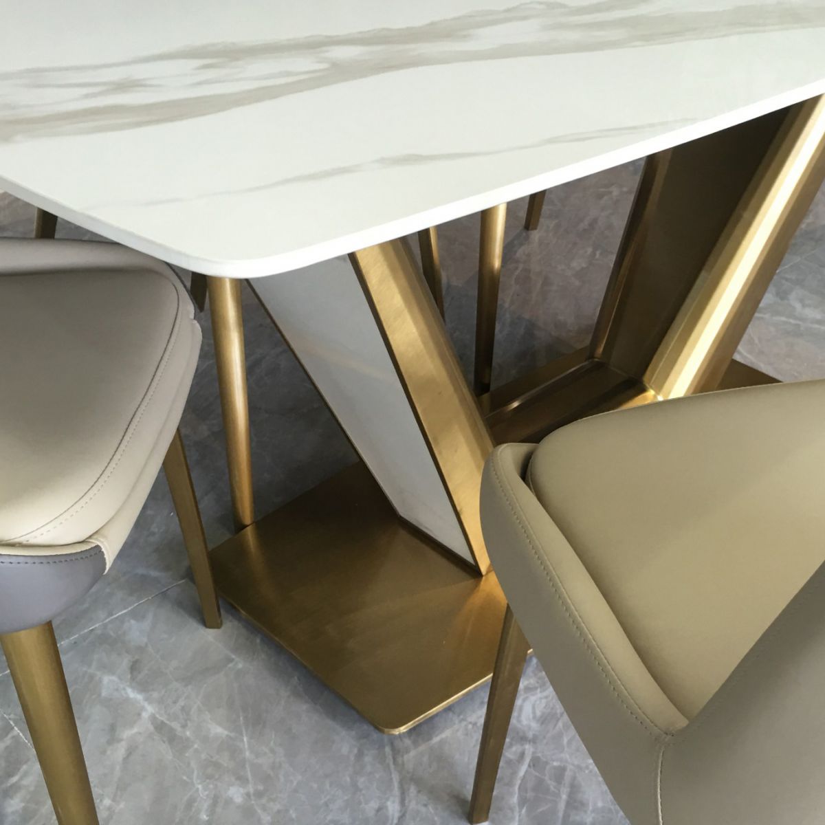 Traditional Luxury Rectangle Dining Site Table Stainless Steel Dinette Table