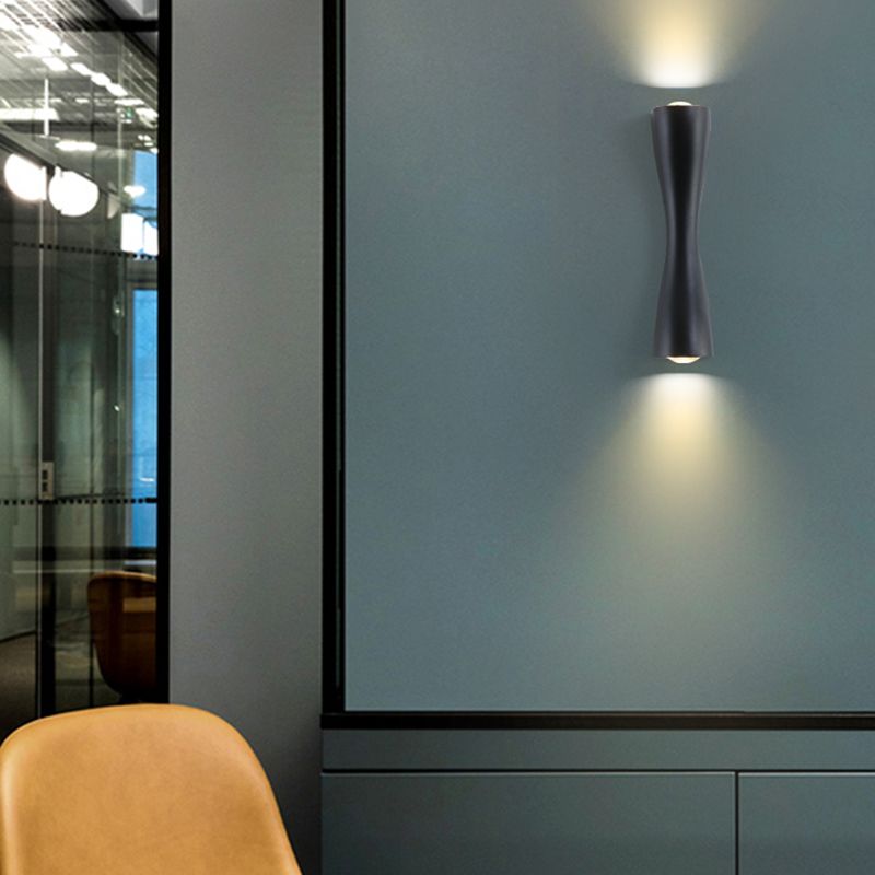 Modern Sconce Light Fixture Household Metal Wall Mounted Lamp for Sitting Room