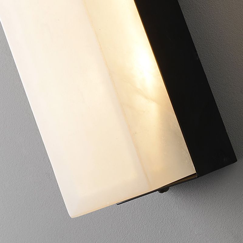 Contemporary Geometric Shape Wall Lamp Metal Wall Lighting for Living Room