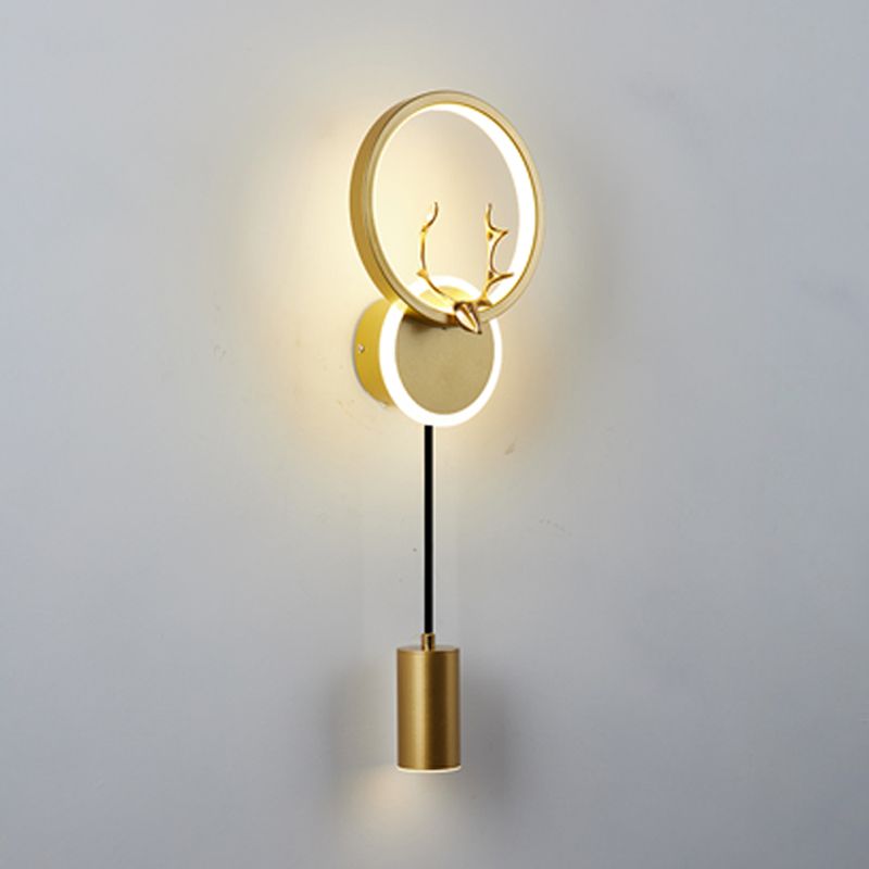 Modern LED Metal Wall Sconce Circle Shape Wall Light with Acrylic Shade for Bedroom