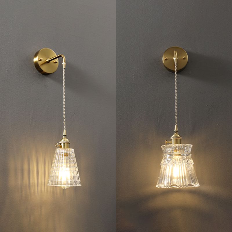 Modern Metal Flush Mount Wall Sconce 1-Light Wall Sconce Lights with Clear Glass Shade