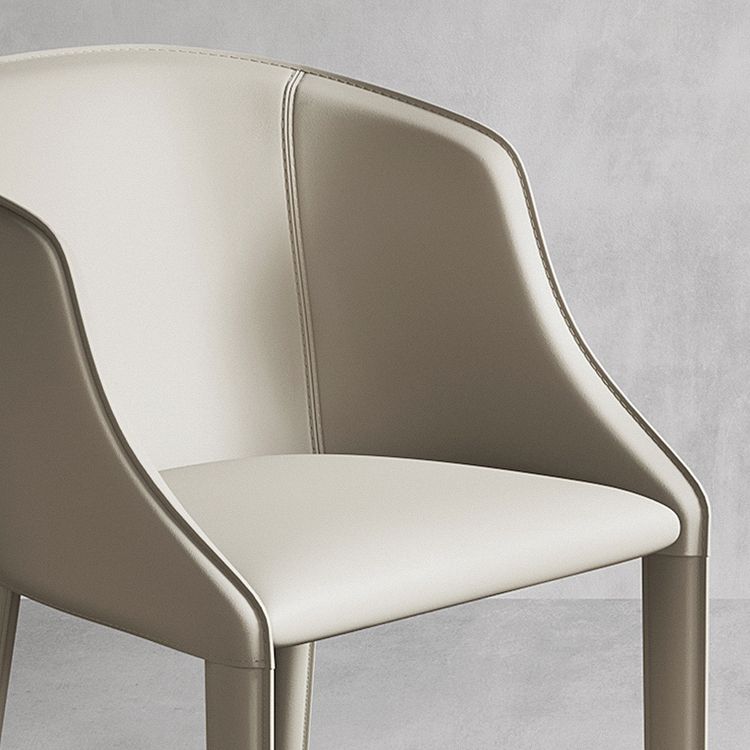 Chaise de salle à manger contemporaine en métal et cuir, chaise à dossier solide avec bras