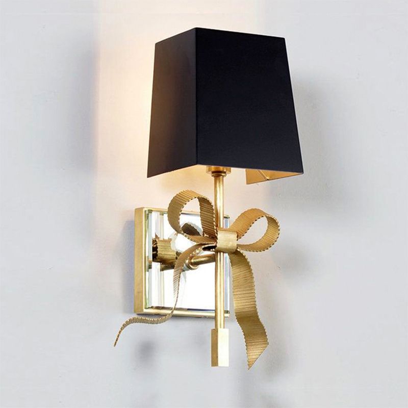 Mur de laiton moderne Light Bow-not-Shape Wall Sconce avec toile de jute naturelle pour le salon