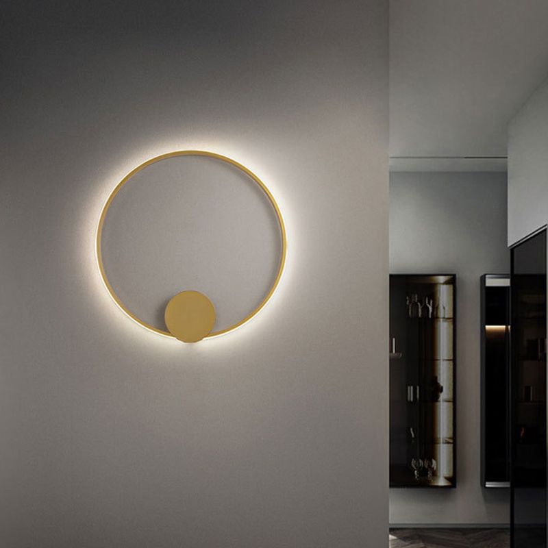 Modern Style Linear Shape Wall Sconce Metal 1 Light Sconce Lighting for Living Room