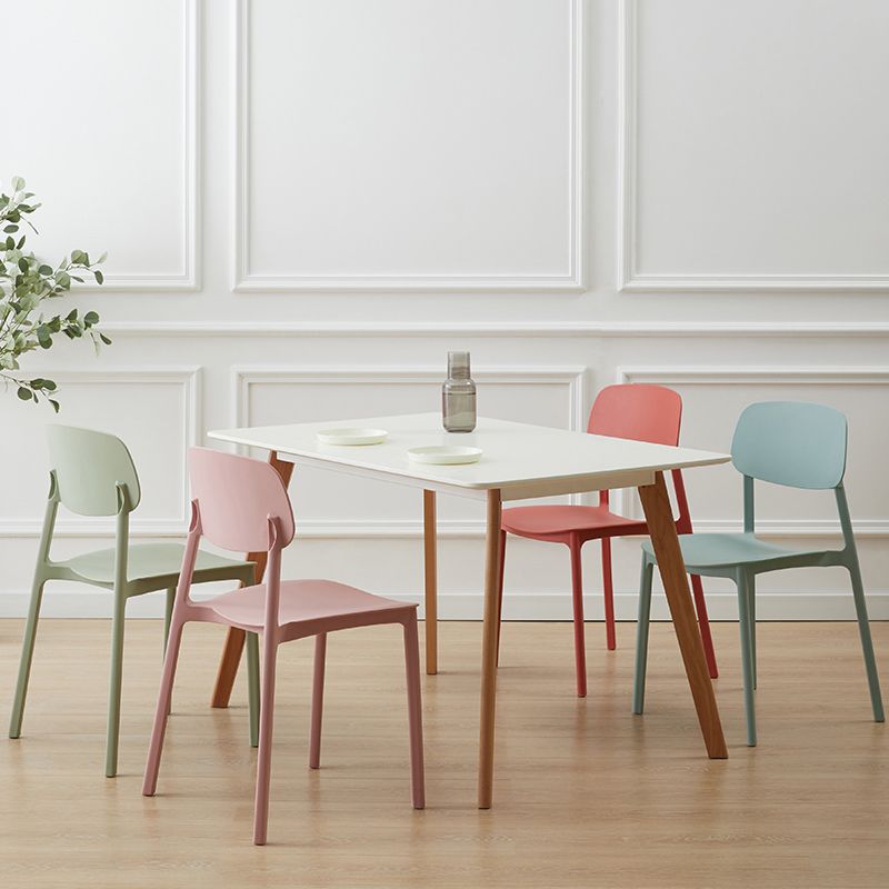 Chaises de salle à manger scandinaves sans accoudoirs Chaise d'appoint à dossier ouvert en plastique (Ensemble de 4)