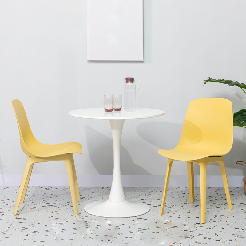 Silla sin brazos de comedor de plástico de estilo contemporáneo, silla con respaldo sólido para cocina