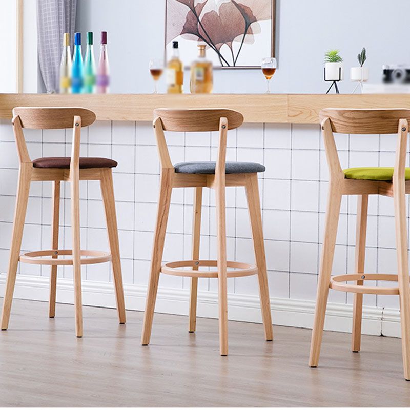 Taburetes de mostrador tapizado de madera natural taburetes de bar de reposapiés escandinavos