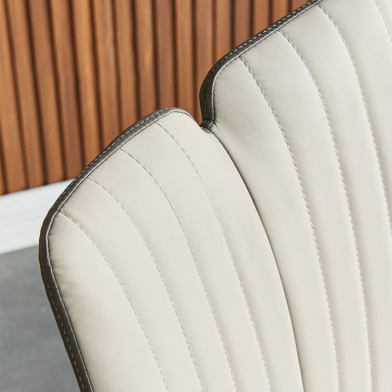 Pièces 1/4/5 modernes Dîner une table à manger en pierre fritrée avec des jambes en métal pour la maison