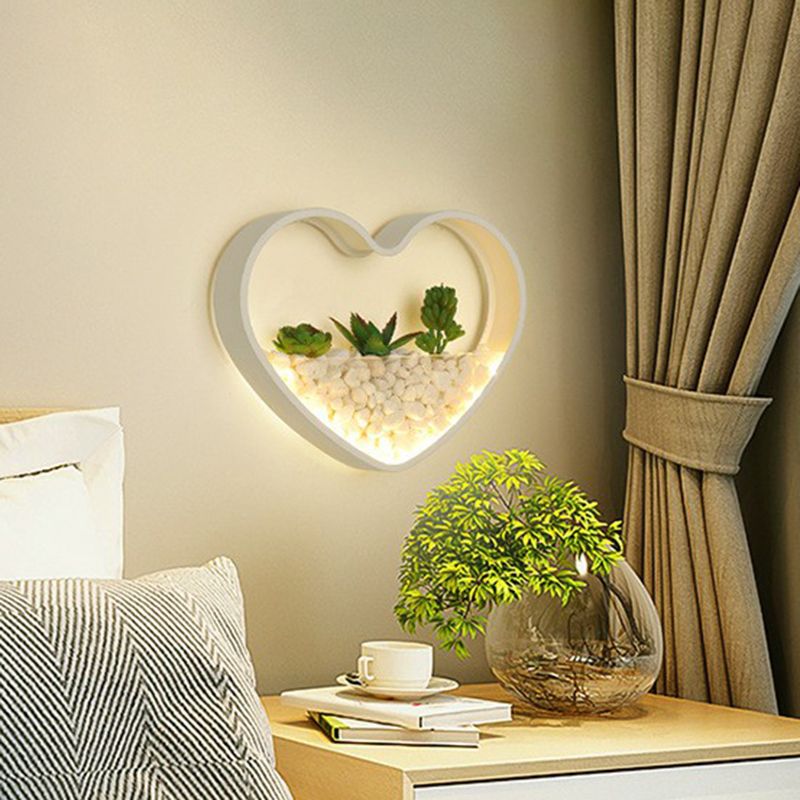 Metal Halo LED Sconce Light Art Deco Wall Mounted Light with Cobblestone and Imitation Plant