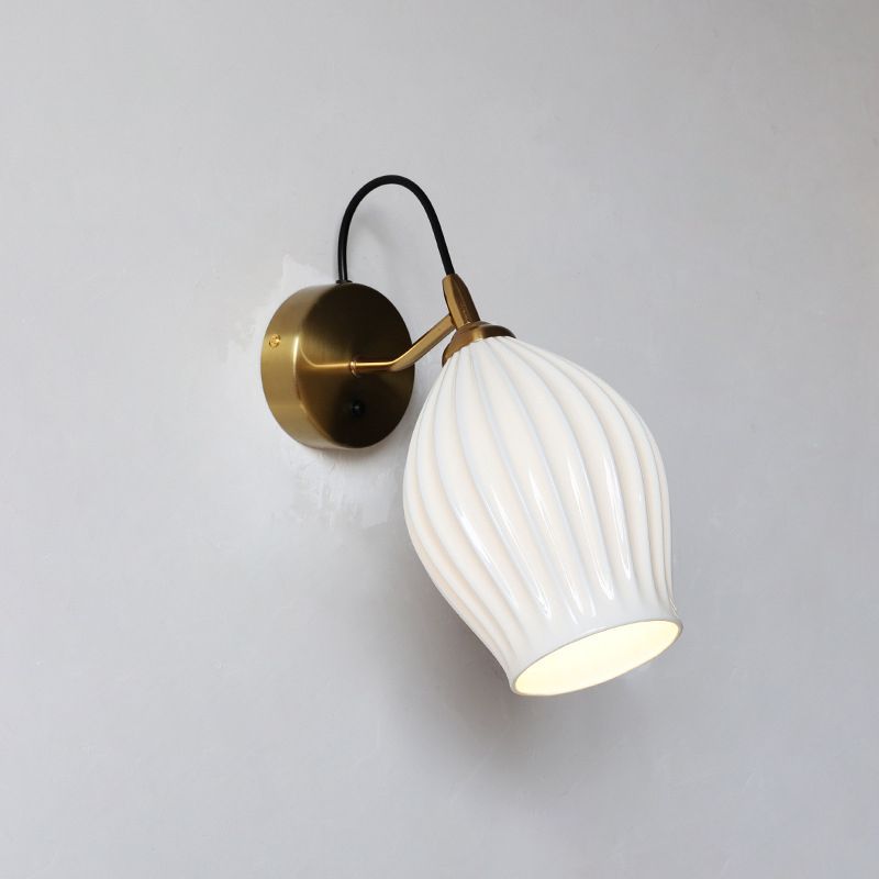 Industrial Wall Sconce Flower Shape Wall Light with Glass Shade for Living Room