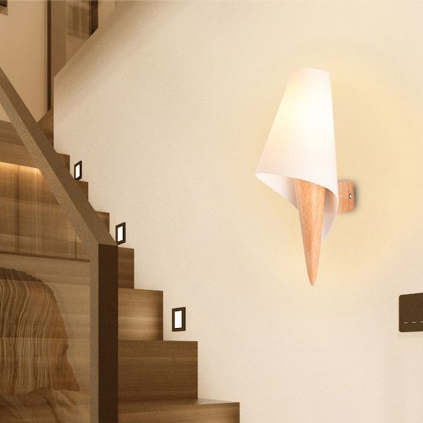 Creative Wooden Wall Lamp 1 Head Glass Shade Wall Sconce for Corridor Bedroom