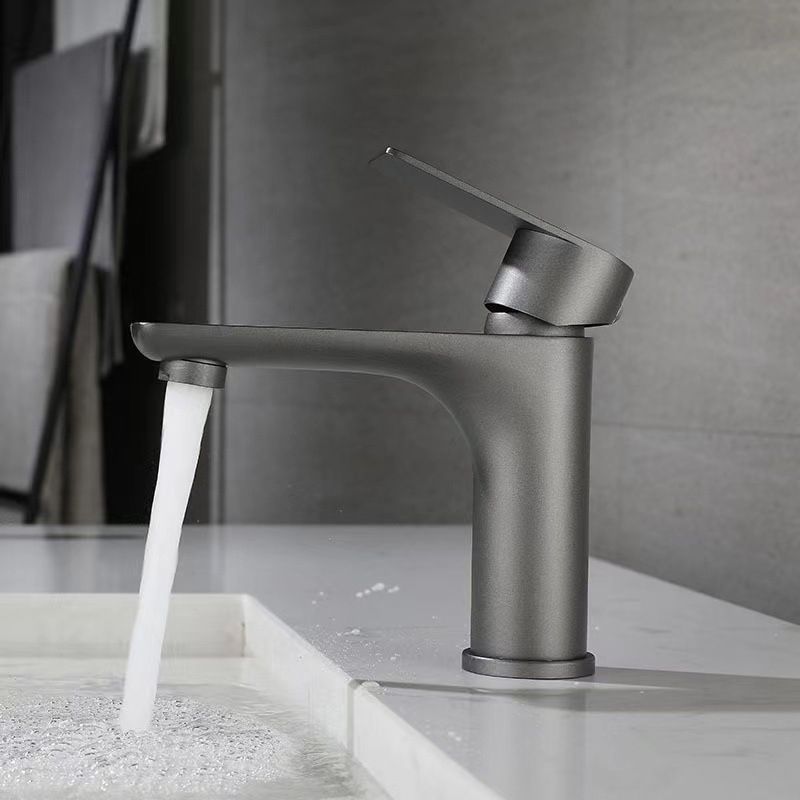 Stainless Steel Bathroom Lavatory Faucet 1 Handle Hot and Cold Basin Faucet with Hoses