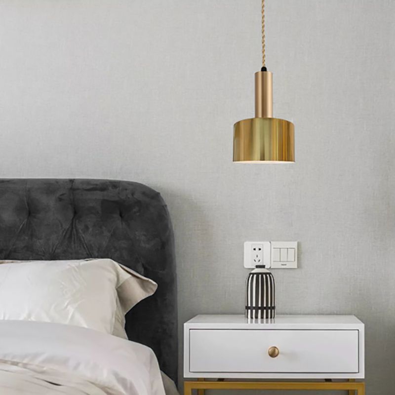 Lampe suspendue de style contemporain simple léger métallique pour le café du salon