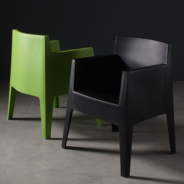Chaises latérales en plastique avec bras de Style scandinave, chaise de salle à manger à dossier solide pour la maison