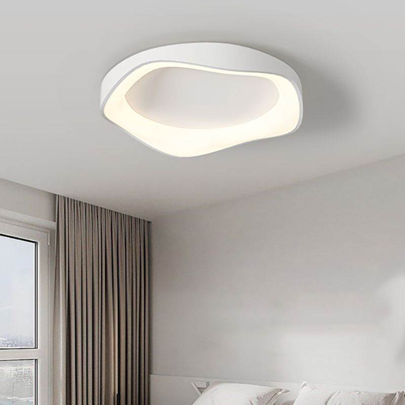 Metal Ceiling Light Fixture Nordic Style LED Flush Mount for Bedroom