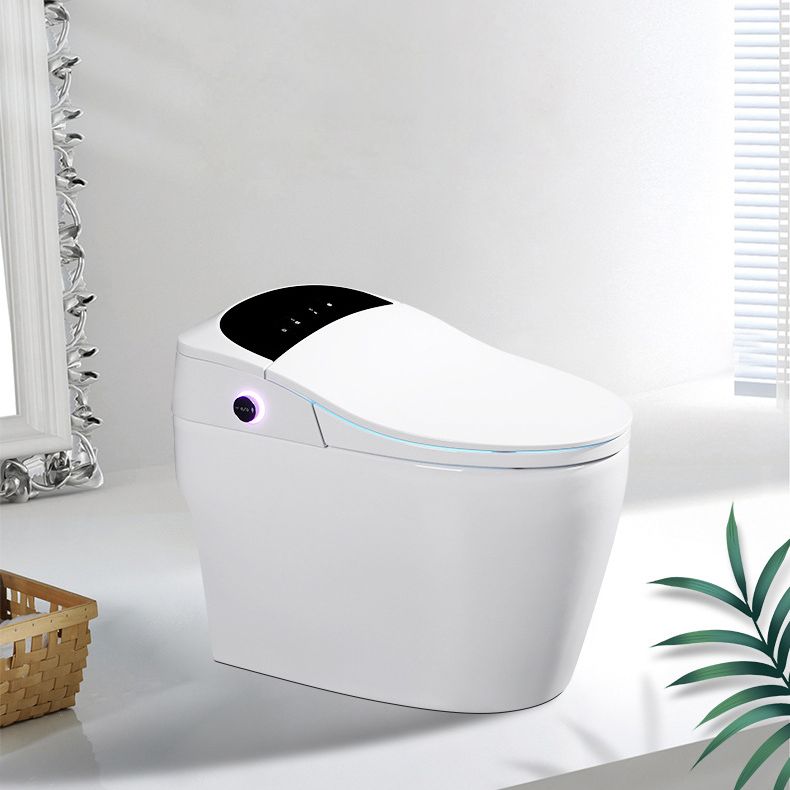 Modern One Piece Toilet Floor Mounted Toilet Bowl with Seat for Washroom