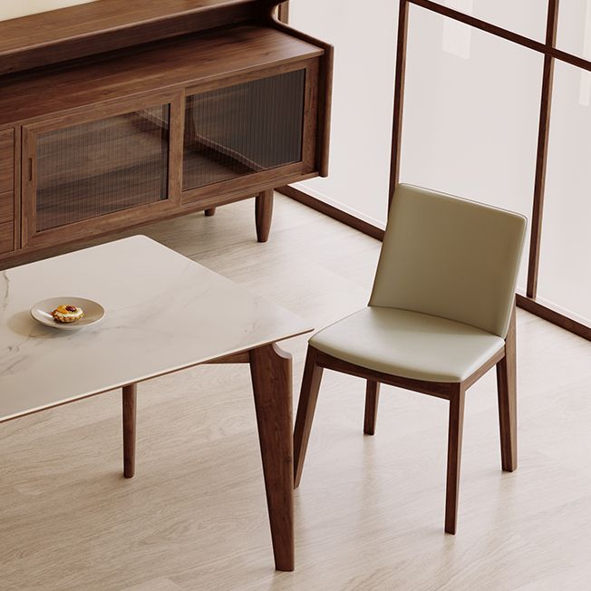 Moderner Stil gesinterte Stein Esstisch mit Rechteckform Tisch und 4 feste Holzbeine Grundlage