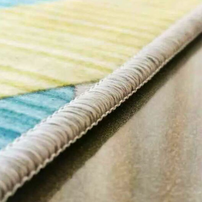 Dark Green Modern Carpet Polyester Striped Carpet Non-Slip Backing Carpet for Home Decor