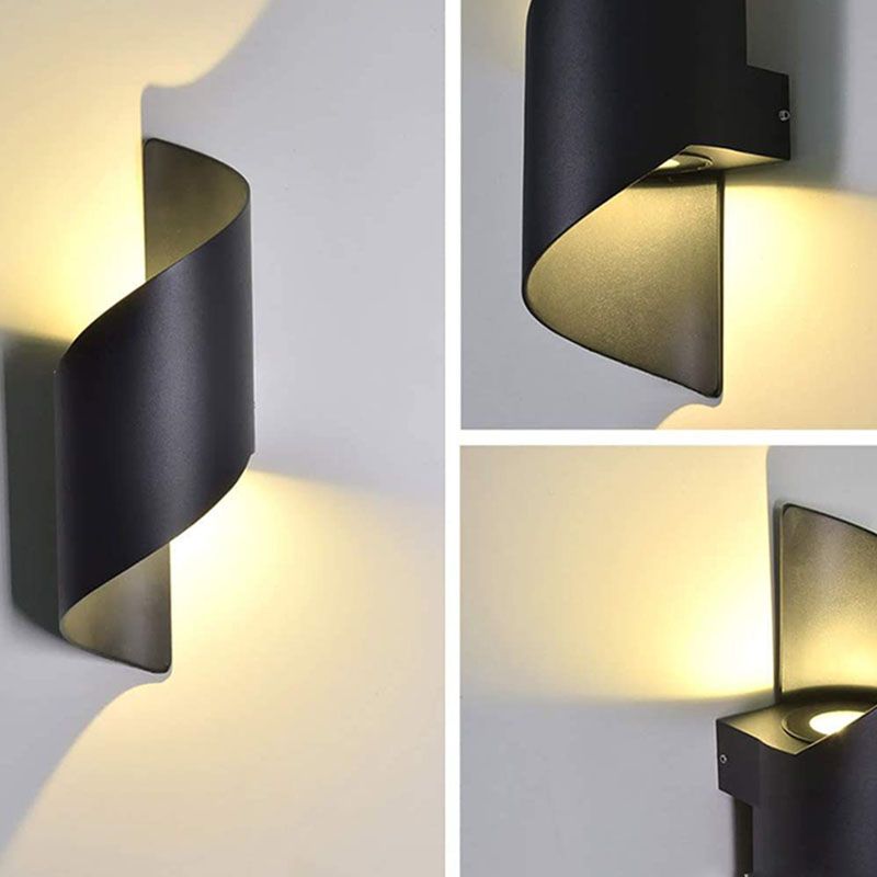 Postmodern Style Metal Wall Light LED Wall Sconce Light for Living Room