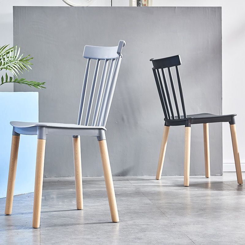 Chaise d'appoint en bois de Style Glam, finition mate, chaise de salle à manger à dossier Windsor pour café