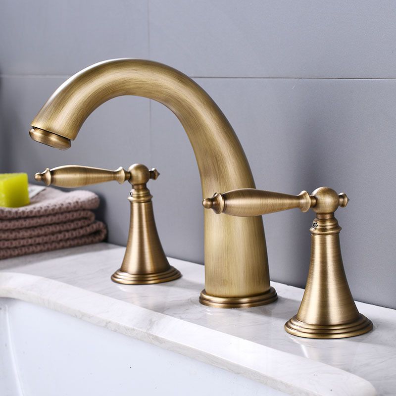Widespread Bathroom Sink Faucet Double Handle Faucet with 3 Holes