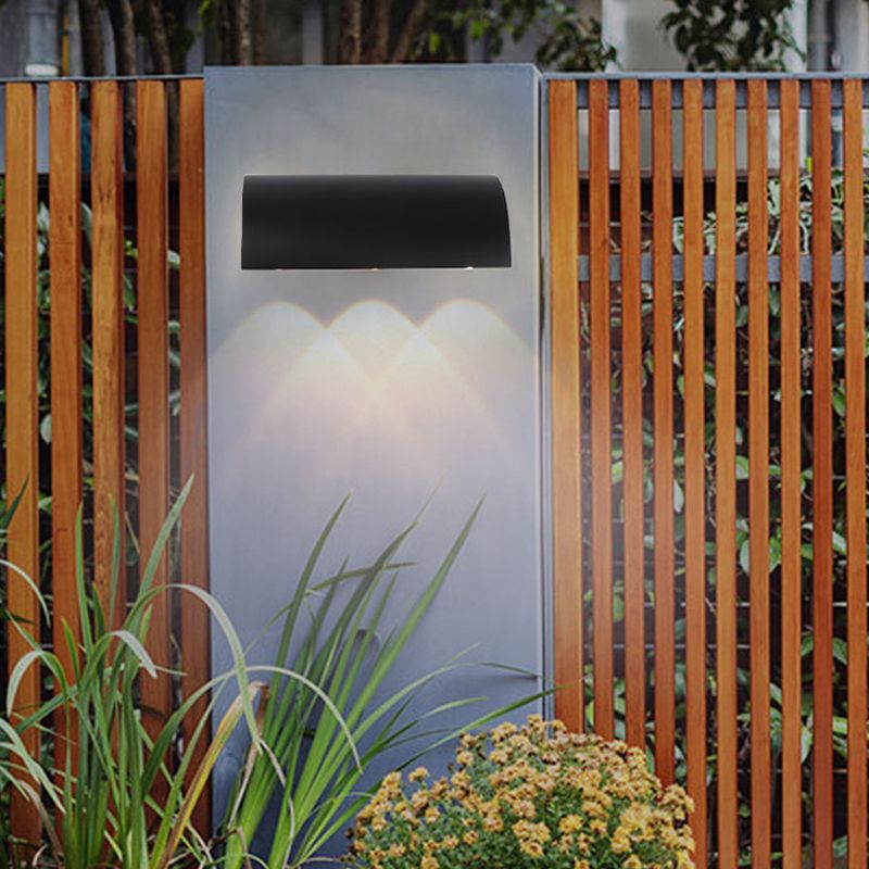 Black Curved Wall Lamp Minimalism LED Metal Wall Mount Lighting in Warm/White Light