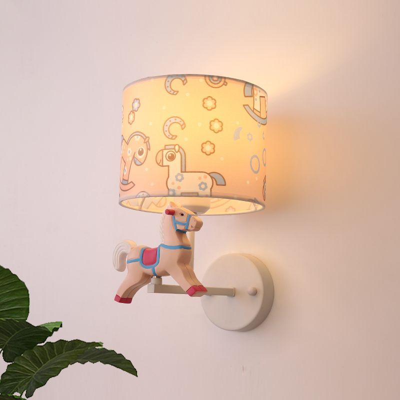 Trojan paardenvorm muur licht lampje cartoon hars 1 licht led roze/blauwe wandlamp met trommelstofschaduw