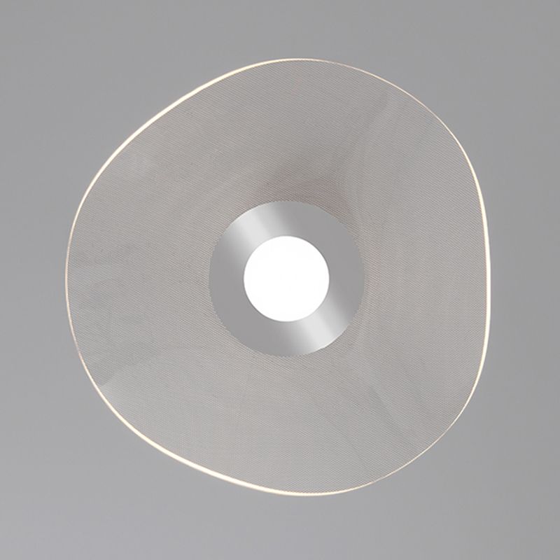 Metal Hanging Pendant Light Nordic Style LED Hanging Ceiling Light