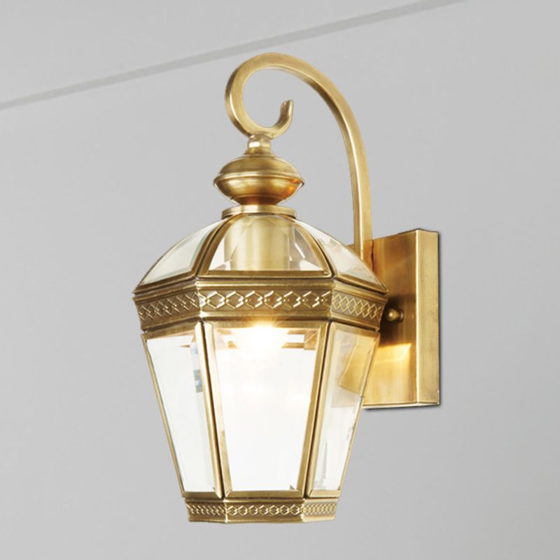 Geometric Metal Wall Sconce Traditional 1 Bulb Foyer Wall Mounted Light Fixture in Gold