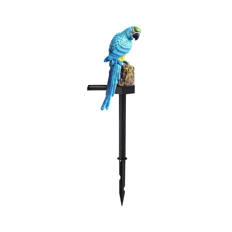 Resin Parrot Solar Pathway Light Decorative LED Ground Plug Lamp in Blue/Red for Outdoor Garden