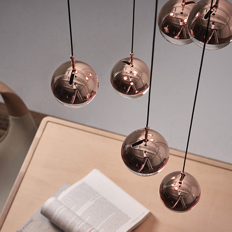 Ontwerper Moderne en eenvoudige LED -wereldbol Pendant licht helder kristal mini hangend licht