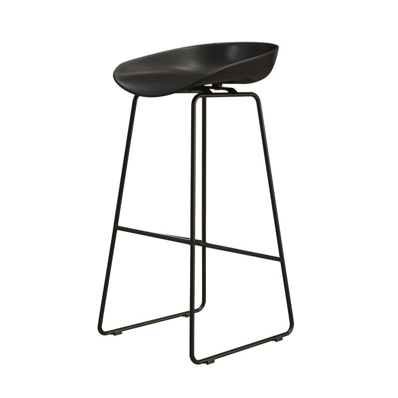 Taburete de bar de hierro de estilo moderno con reposapiés, taburete de bar Bristol para cocina