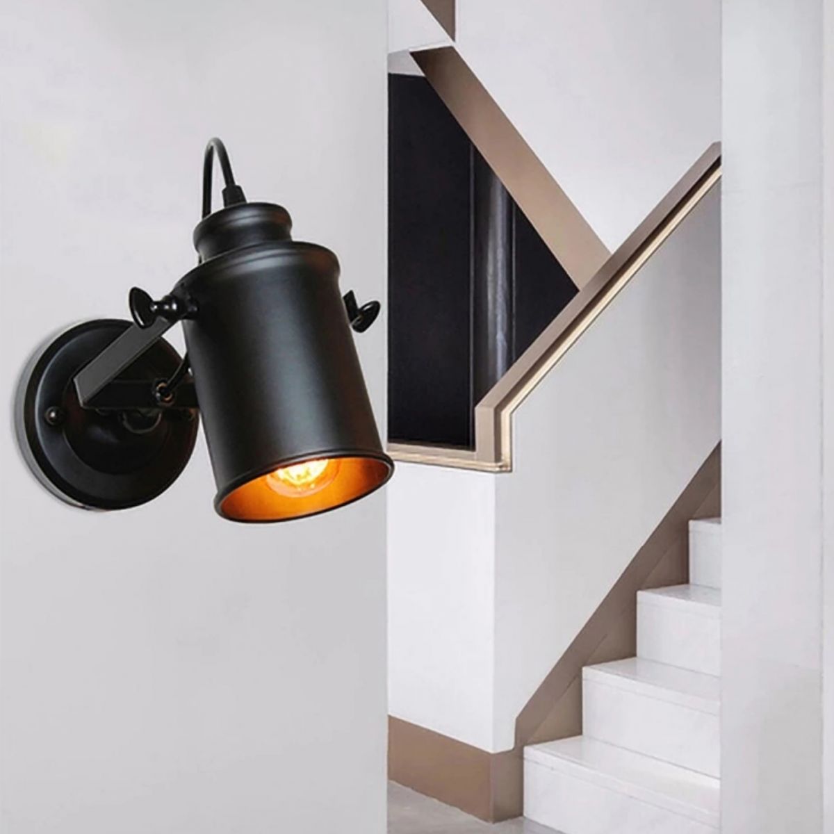 Industrial Metal Wall Lamp Simple Wall Sconce Lighting Fixture for Bedroom