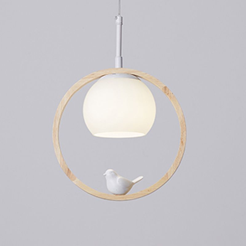 Lampe suspendue au globe en bois dans le pendentif en verre de style artistique moderne pour les espaces intérieurs