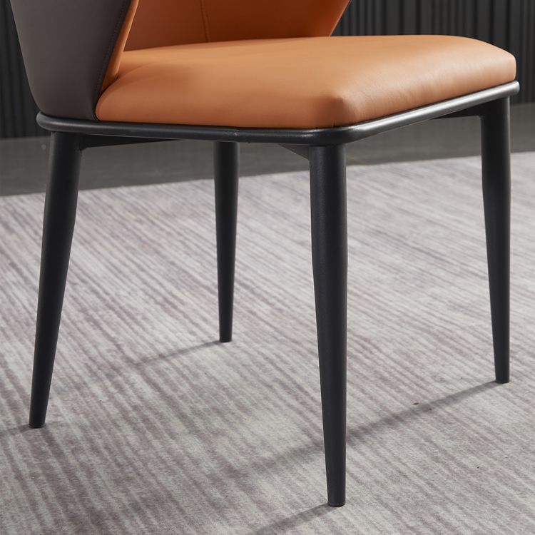 Sillas de comedor industriales de metal, sillas de comedor de cuero con brazos (juego de 2)