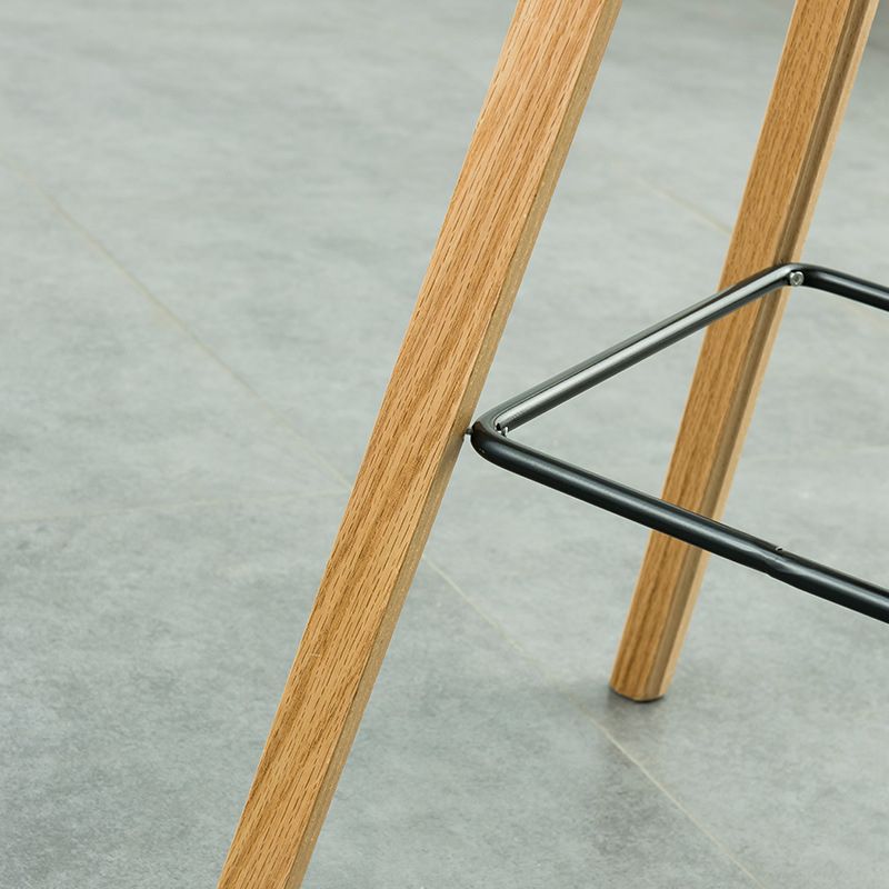 Scandinavian Bucket Armless Stool Plastic Bar Stool with Wood Legs