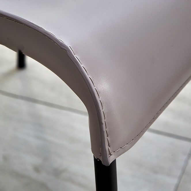Silla de comedor contemporánea de cuero Restaurante Silla con respaldo sólido con brazo