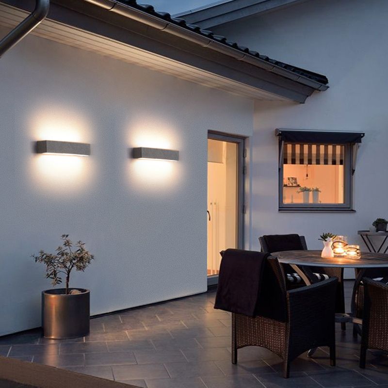 Quadratische Form Metallwandbeleuchtung moderne 1 leichte Wandmontagebeleuchtung in Schwarz