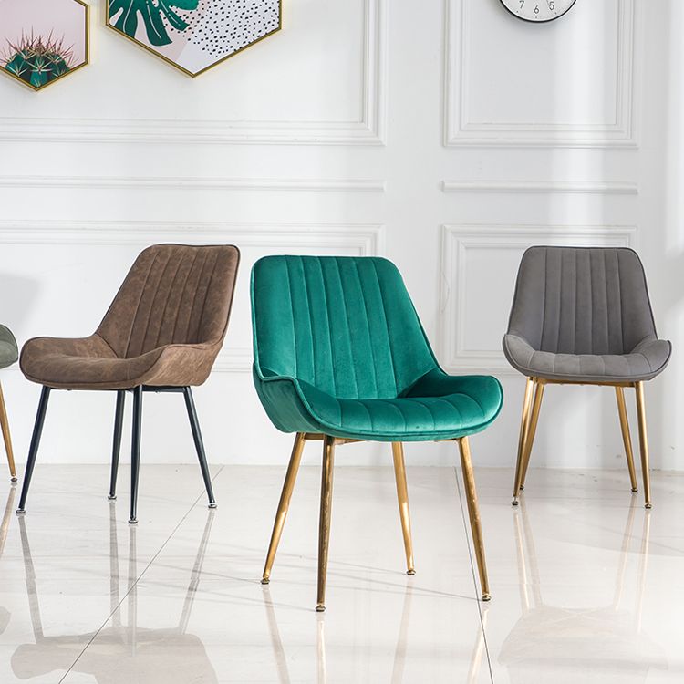 Chaises sans bras de salle à manger en métal nordique, chaise latérale rembourrée pour Restaurant