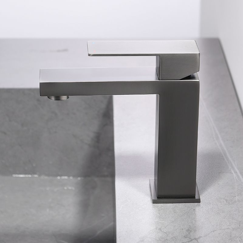 Glam Style Deck Mounted Roman Tub Faucet Low Arc Stainless Steel Roman Tub Faucet Set