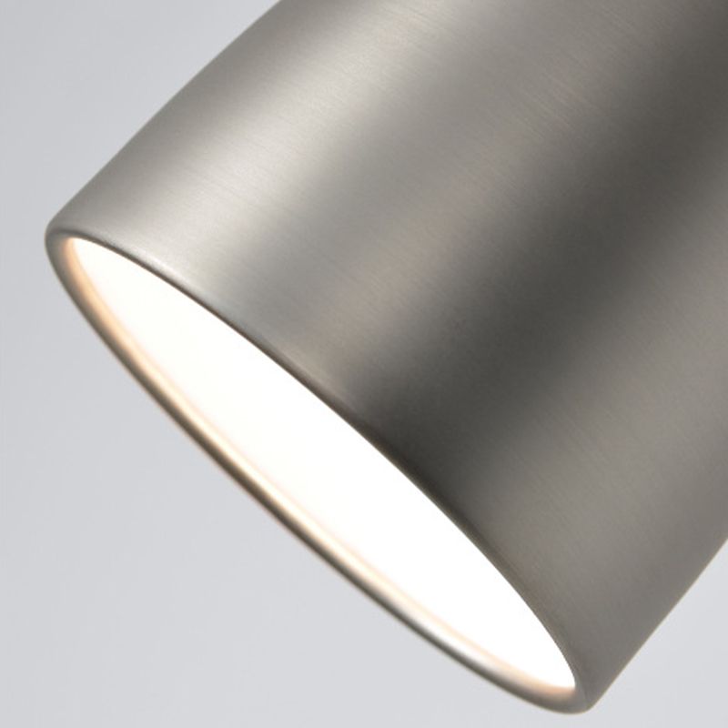 Modern Metal Wall Sconce Minimalist Wall Light Fixture with Adjustable Arm