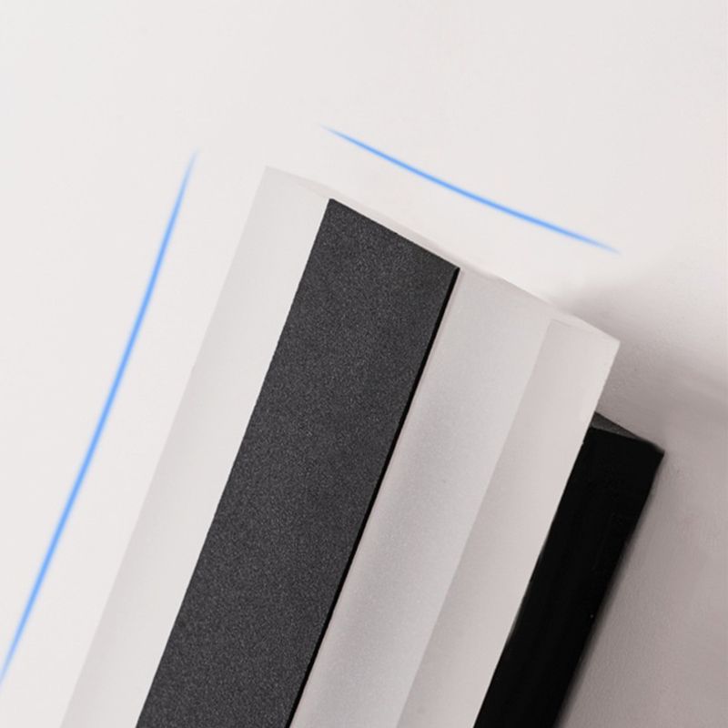 Linear Wall Lighting Simplicity Metal 1 Light Wall Sconces in Black