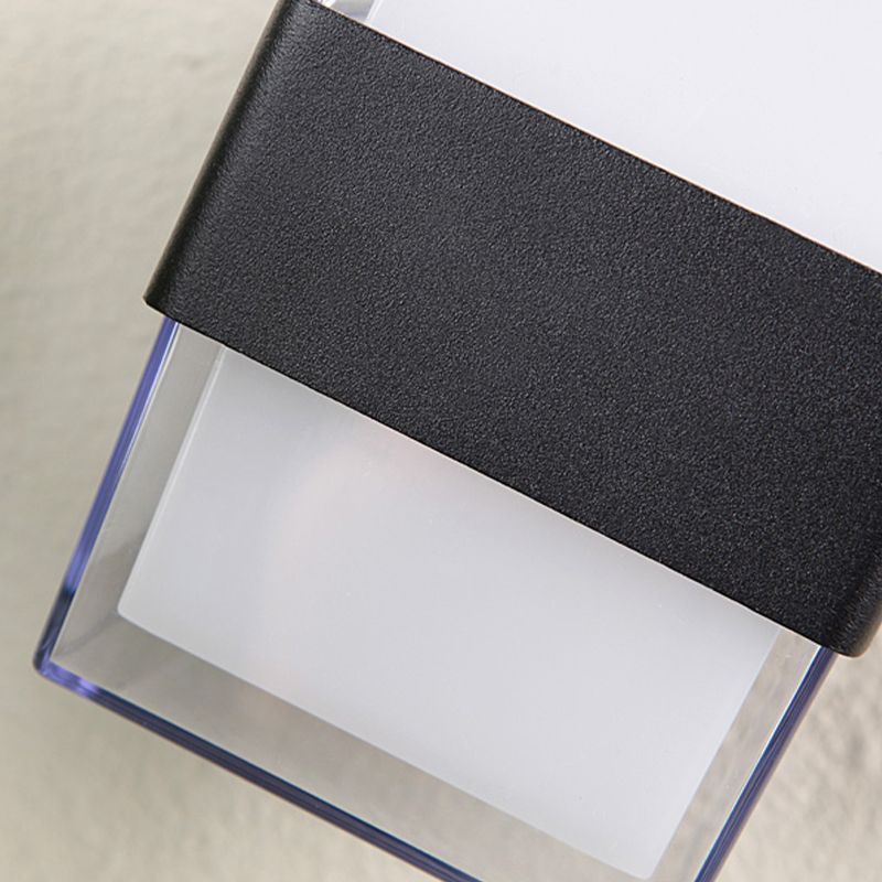 Minimalist Waterproof Outdoor Light Fixture Warm Wall Lighting Fixtures in Black