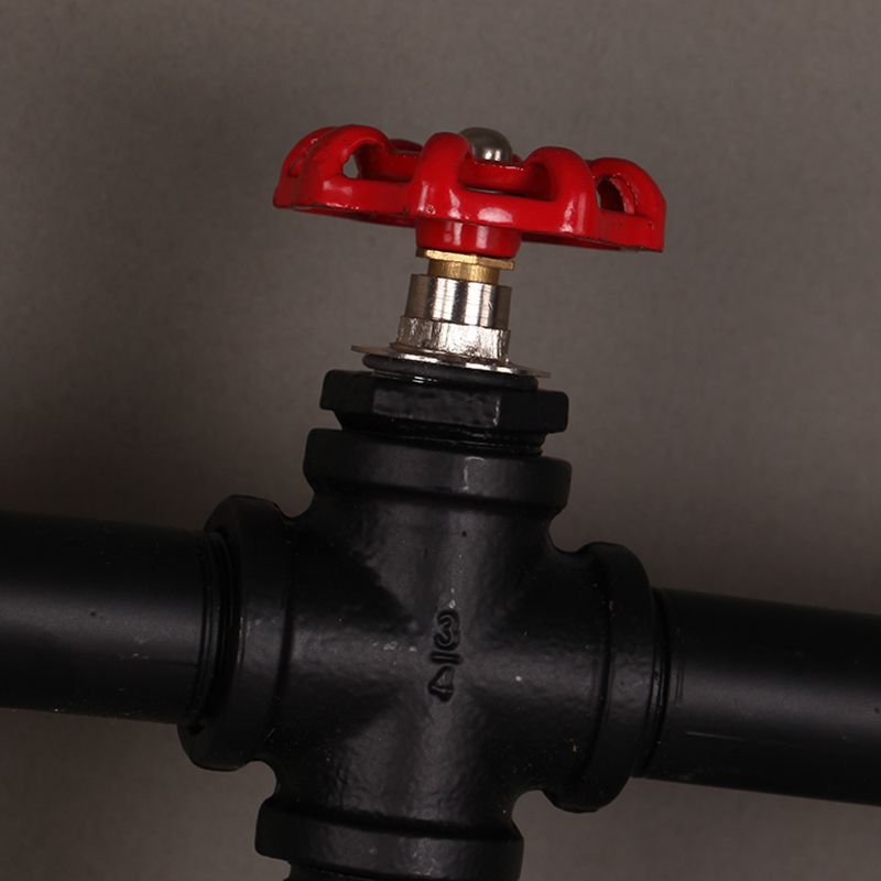 Rohrarm Eisenwandleuchte Vintage 2 Köpfe Restaurant Wandmontagelampe in Schwarz