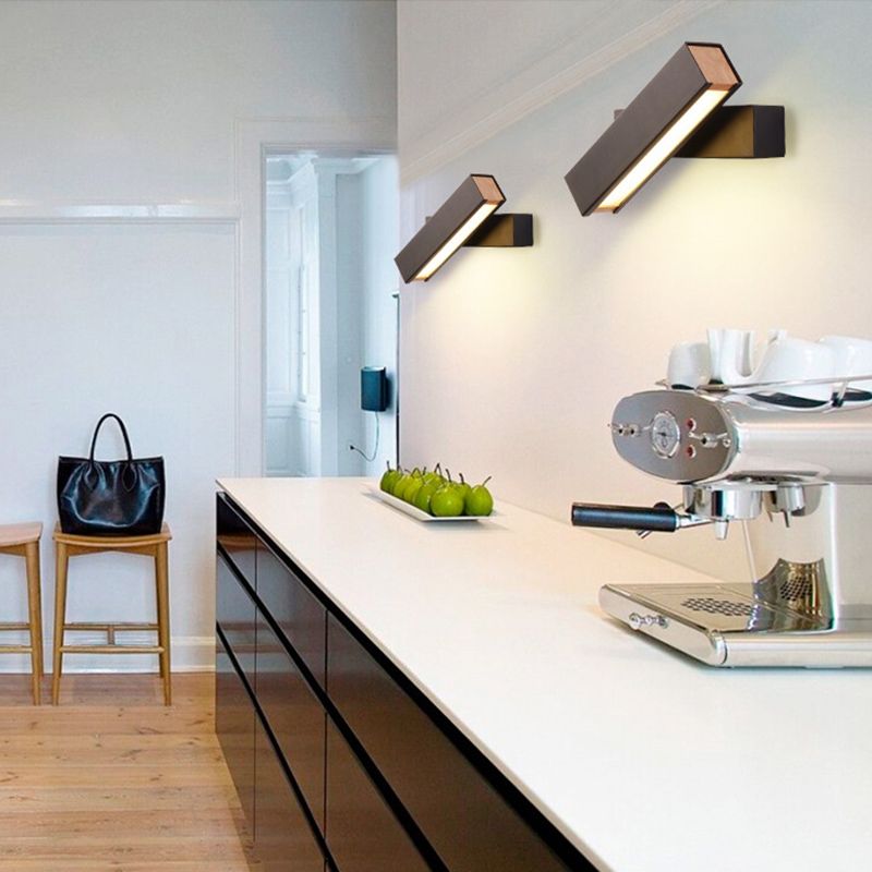 Hölzerne rechteckige LED -Wandleuchten in der modernen Einfachheit Schmiedeeisenwandlampe mit Acrylschatten