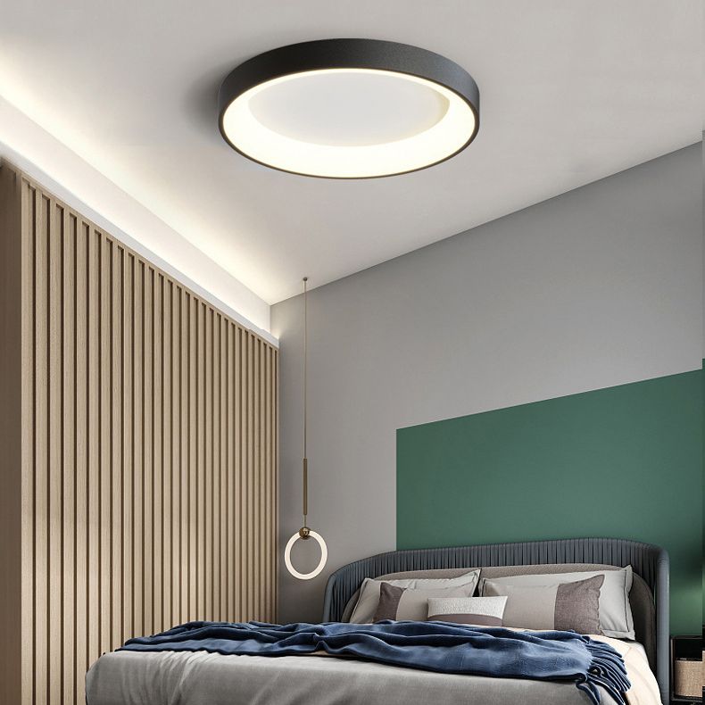Circular Flush Mount Fixture Minimalist-Style LED Metal Ceiling Mounted Light