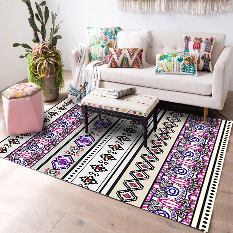 Multi-Color Geo Print Rug Polyster Western Indoor Rug Anti-Slip Backing Stain-Resistant Area Carpet for Living Room