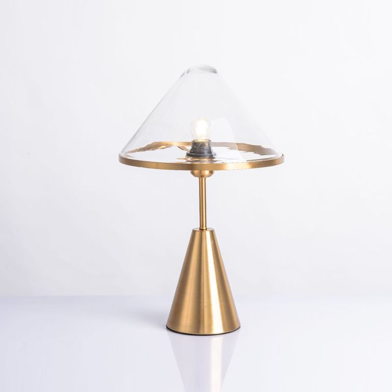 Lampada da tavolo a forma di cono oro lampada da tavolo in stile nordico con vetro per camera da letto