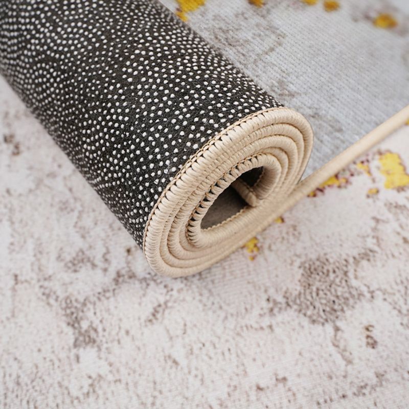 Gorgeous Gray Rug Polyester Graphic Rug Washable Rug for Living Room